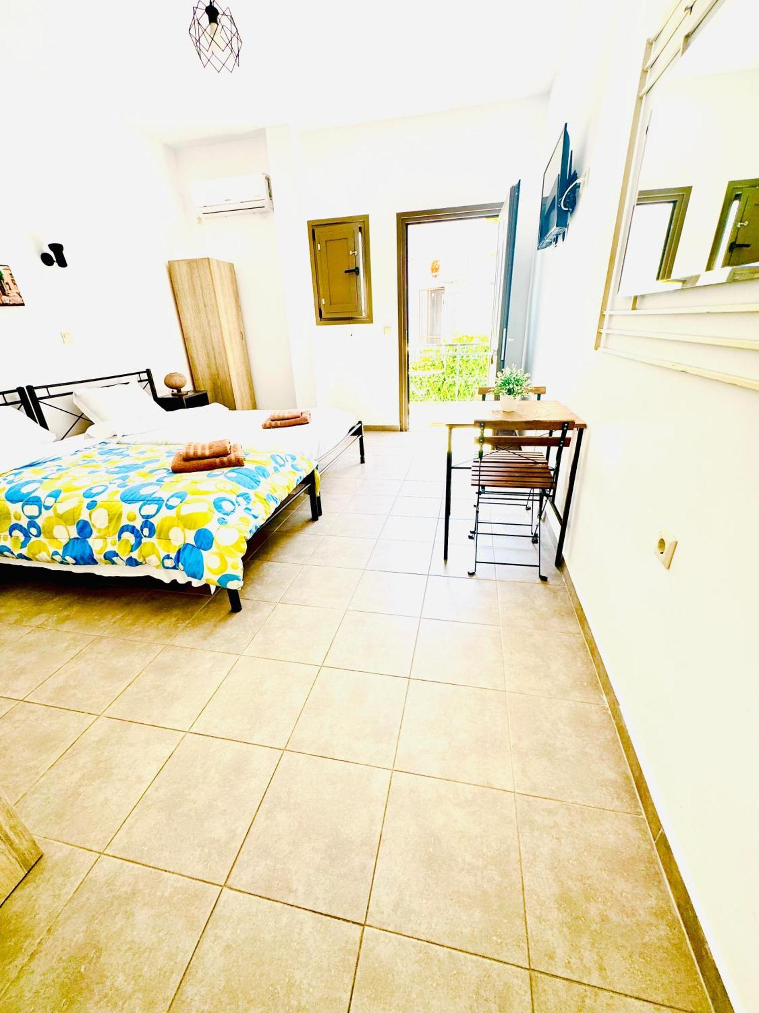 Mani Spot Hotel Areopoli Buitenkant foto